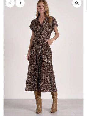 Elan Brown Blakely Maxi Dress